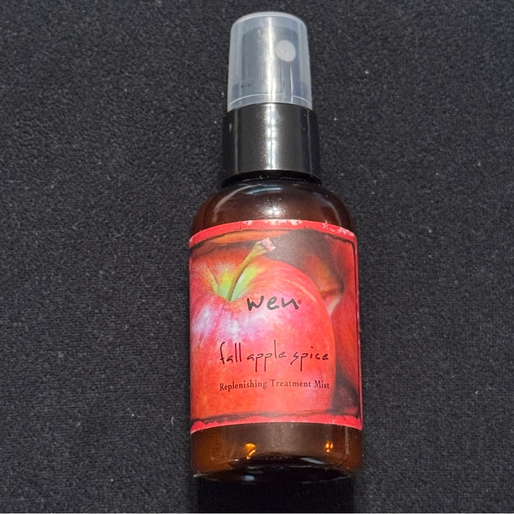 WEN Fall Apple Spice Replenishing Treatment Mist Travel